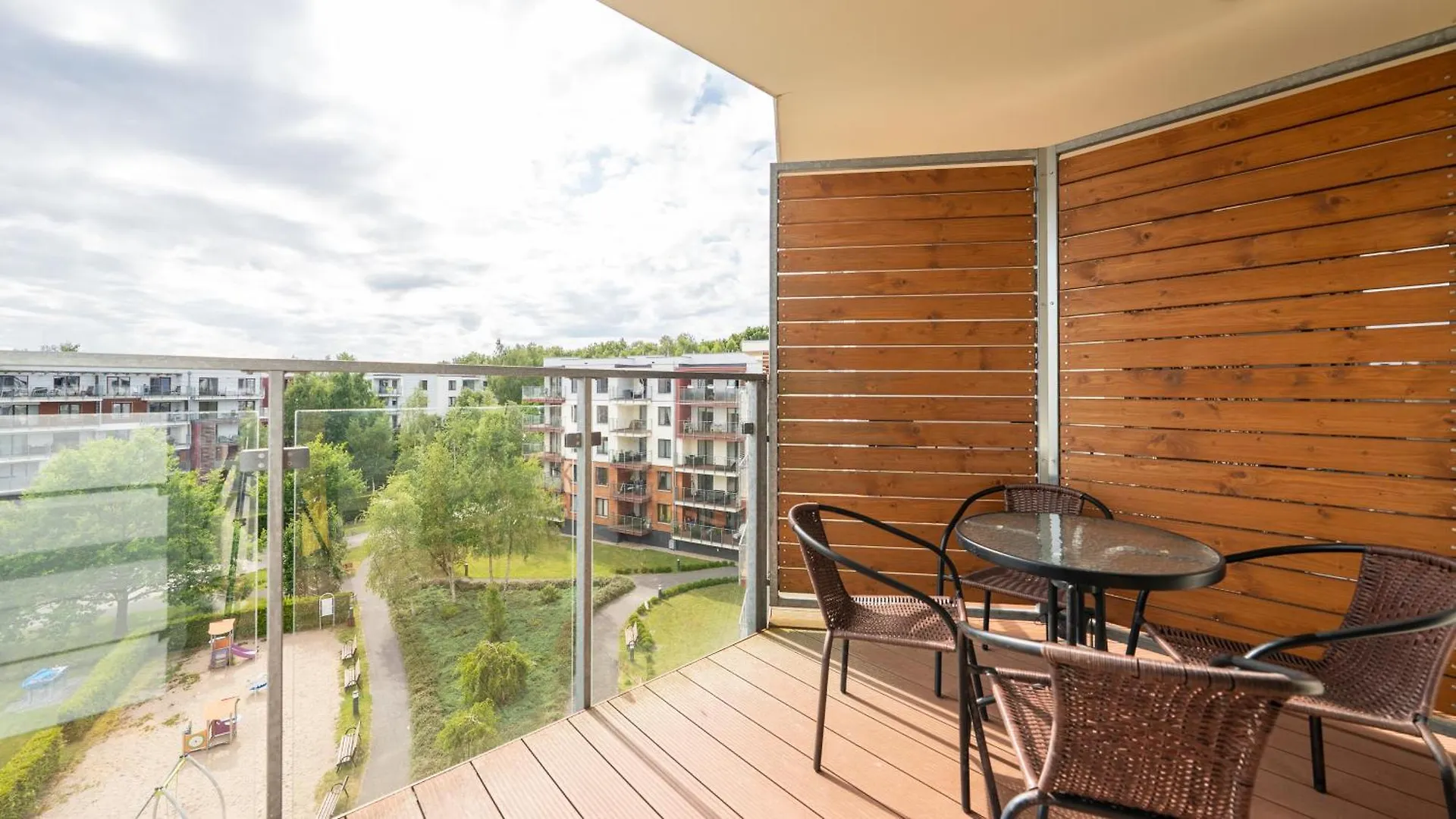 Apartamenty Sun & Snow Polanki Park Z Basenem Kolobrzeg Apartment